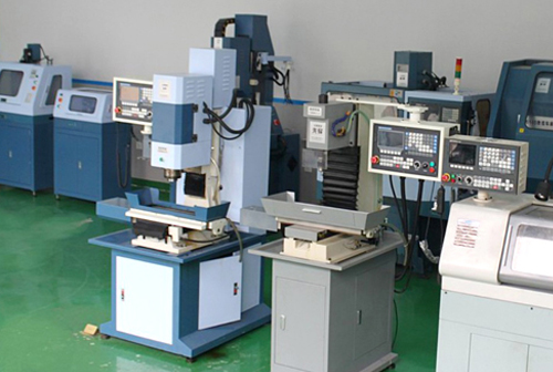 Maker machine tool studio machining area